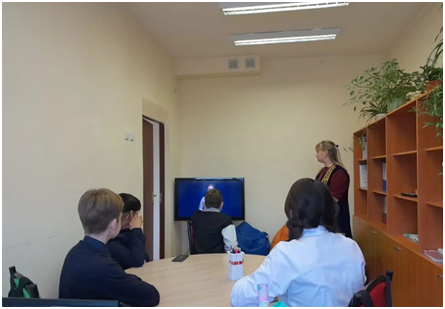 Просмотр видео про буллинг.